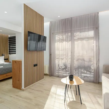 Apartment Urban Chic In The Heart Of